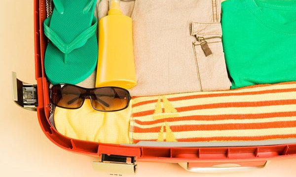 How to Pack & Stay Light when Traveling